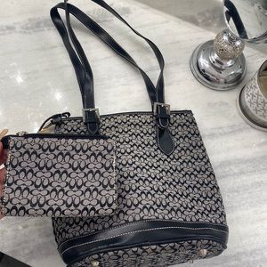 Black Coach Bucket purse x coin purse